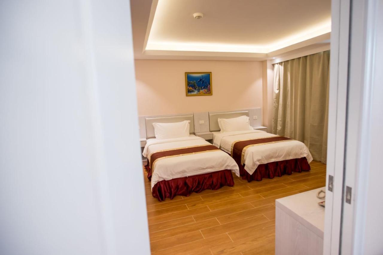 Hotel Americano Гарапан Экстерьер фото